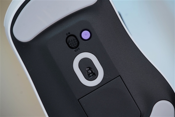 原生级双8K回报率,雷柏VT3S鼠标图赏