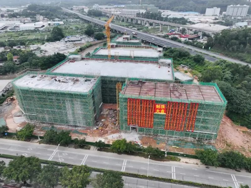 杜阮镇北芦村大坑电商产业园已封顶