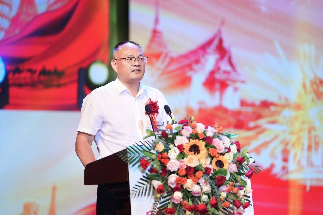 时光淬经典・尚品护安康 | 一带一路文创健康之旅盛大启幕,“文创+健康”开启全球康养新篇章