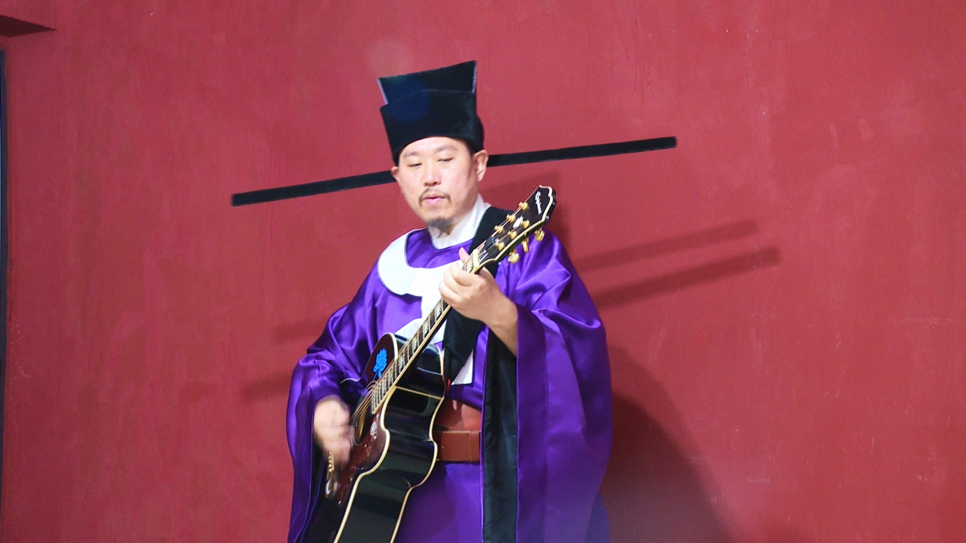 江苏响水：“唐宋摇滚”王艺云　《苏超第一等》燃爆出圈