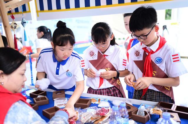 家校社街携手同行,共筑禁毒安全防线——南山区桃源街道“6.26”国际禁毒日宣传活动圆满举行