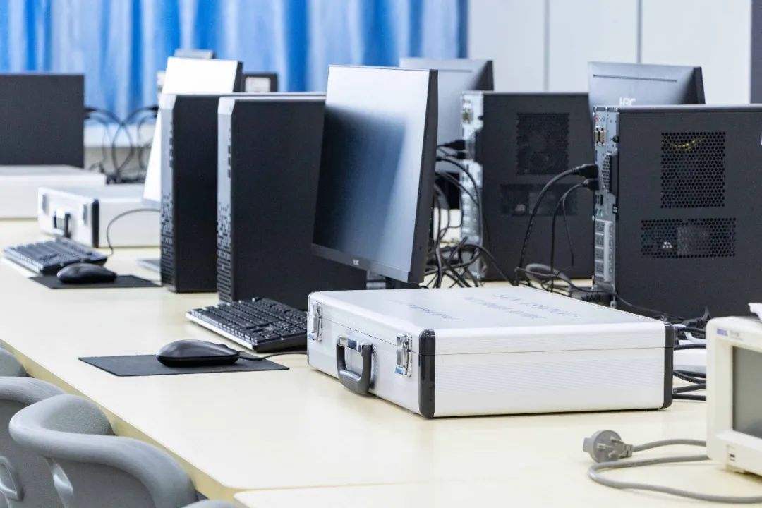 西安汽车职业大学：机电与智能制造工程类专业实验实训基地