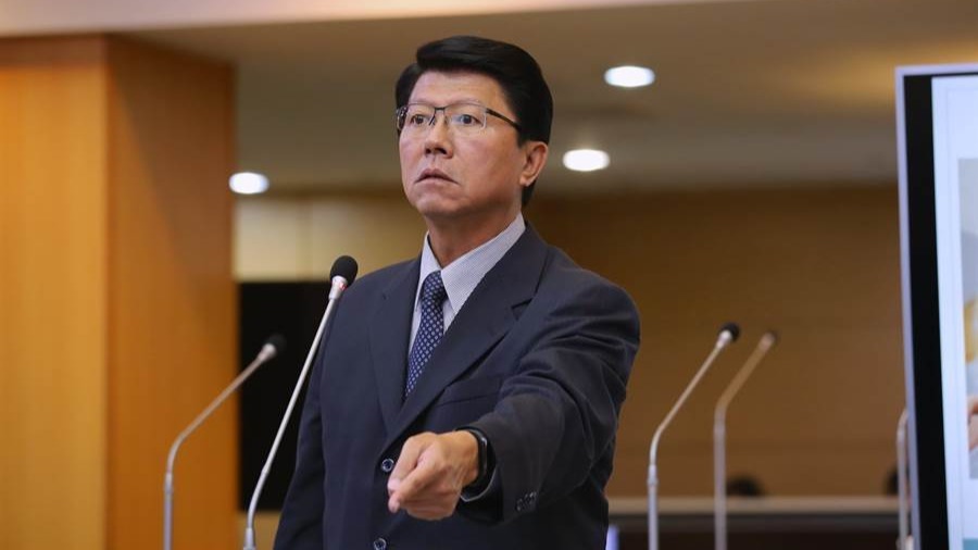 国民党多个县市党部因罢绿遭严办，谢龙介：绝对权力带来绝对腐化