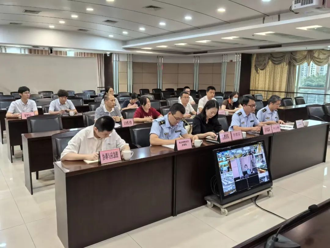 ▲顺德区市场监管局与区教育局联合召开中考期间食品安全保障工作部署暨培训会议。