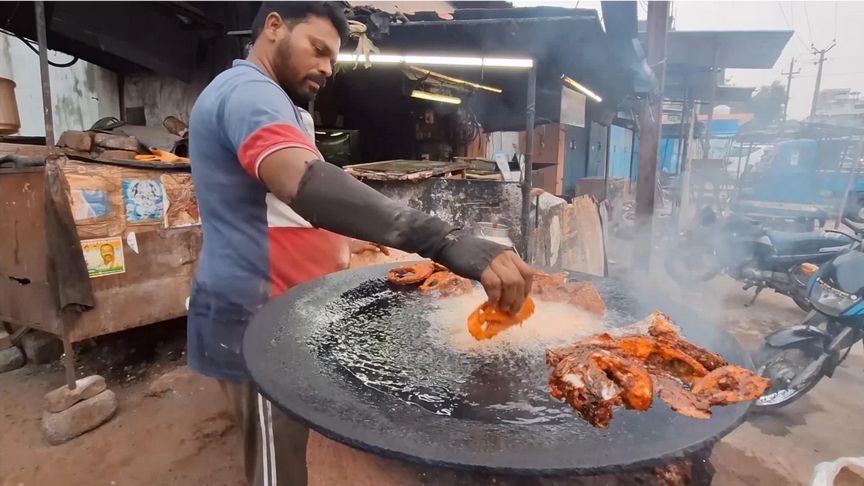 地表最便宜海鲜自助，2元就能入场，印度穷人的美食天堂