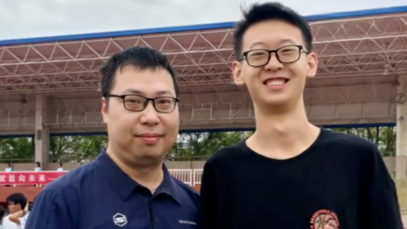 全班45人，43人超600分，其中有3人成绩被屏蔽！