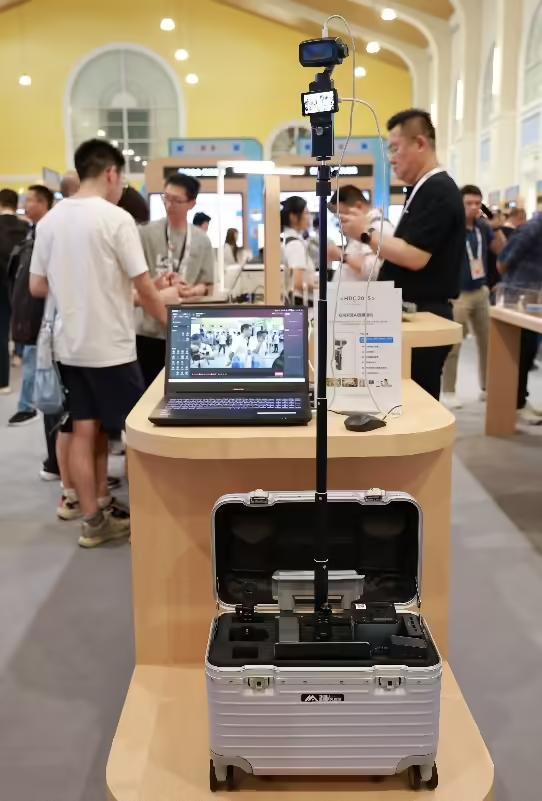 海思技术有限公司:星闪硬总线加持鸿蒙软总线将实现1+1>2效果,覆盖IoT家电、轻智能等领域