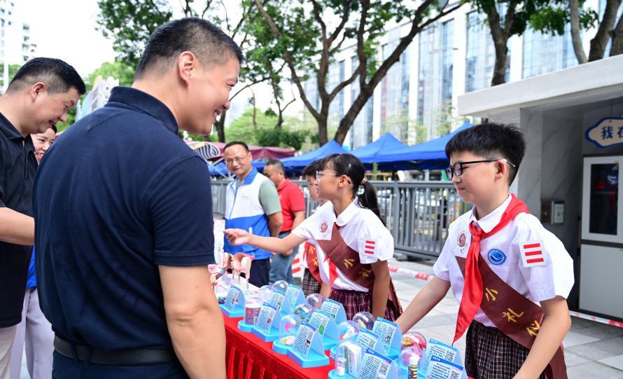 (小讲师讲解禁毒知识)