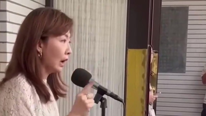 民进党民代郭昱晴被起底丈夫在大陆经商，面对媒体追问仓皇逃离