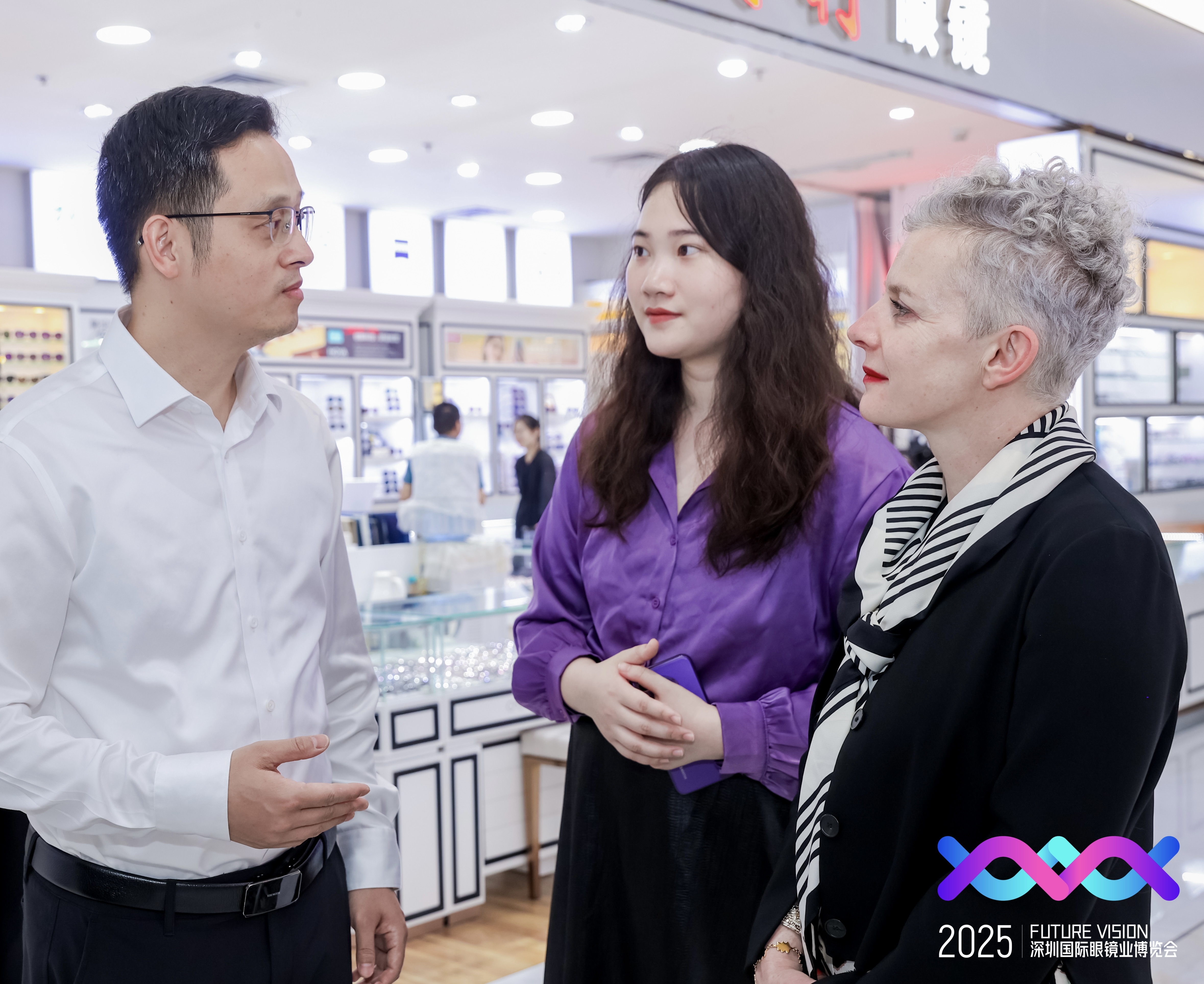 “企业龙岗行”走进横岗 优质产业空间与营商环境获点赞