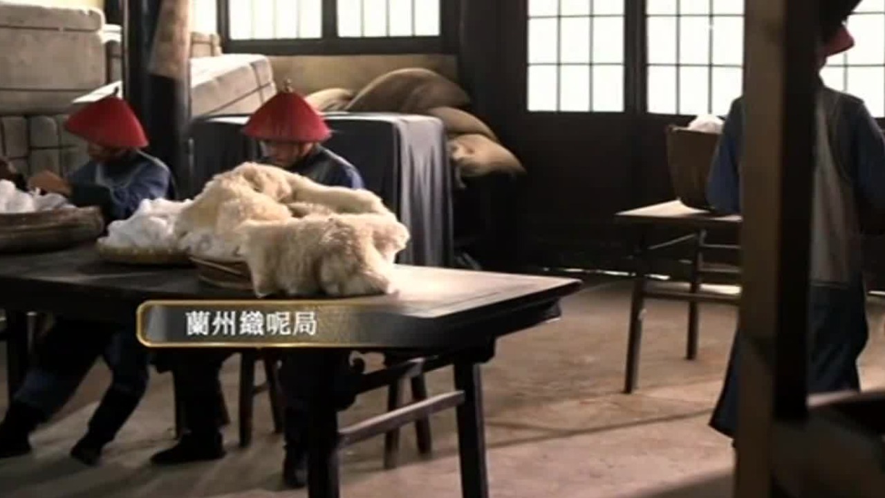 进军新疆军费不足，西北财政也捉襟见肘，左宗棠萌生了兴办民生工业的想法