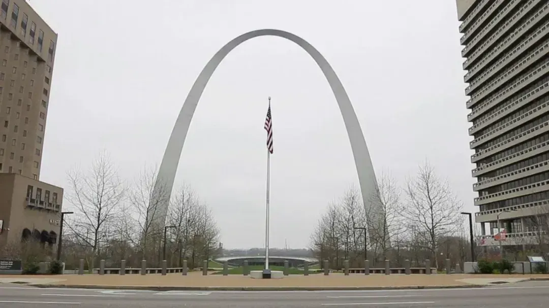 从淘金热到铁路建设，洛杉矶的发展建设离不开移民的贡献