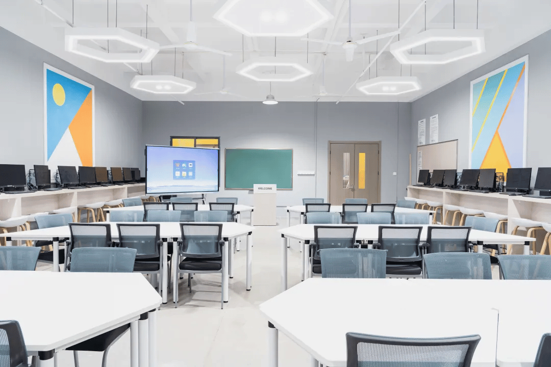 西安汽车职业大学：经济管理类专业实验实训基地