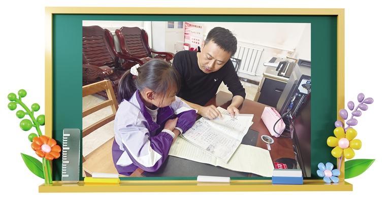 驻村干部下班办“副业” 辅导功课照亮农村娃求学路凤凰网甘肃_凤凰网