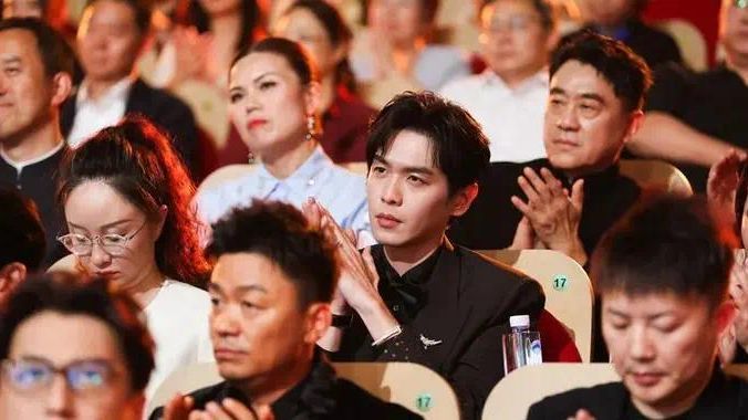 阿勒泰爆冷成最大赢家，白玉兰结果揭晓封面图