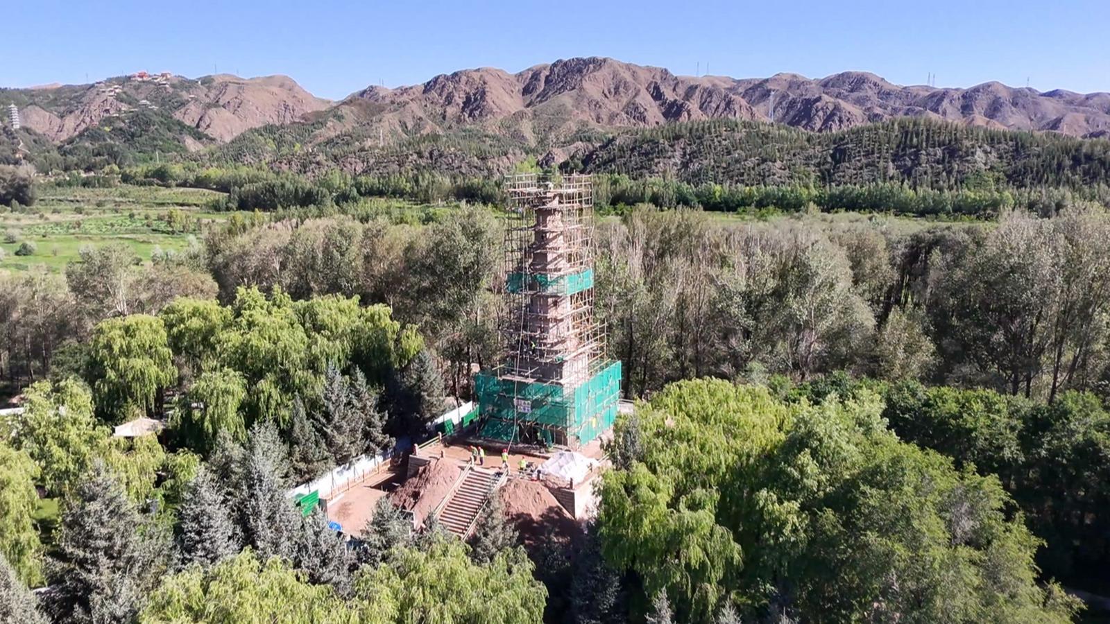 永昌北海子塔“美容”ing　工匠巧手唤醒600岁古建筑