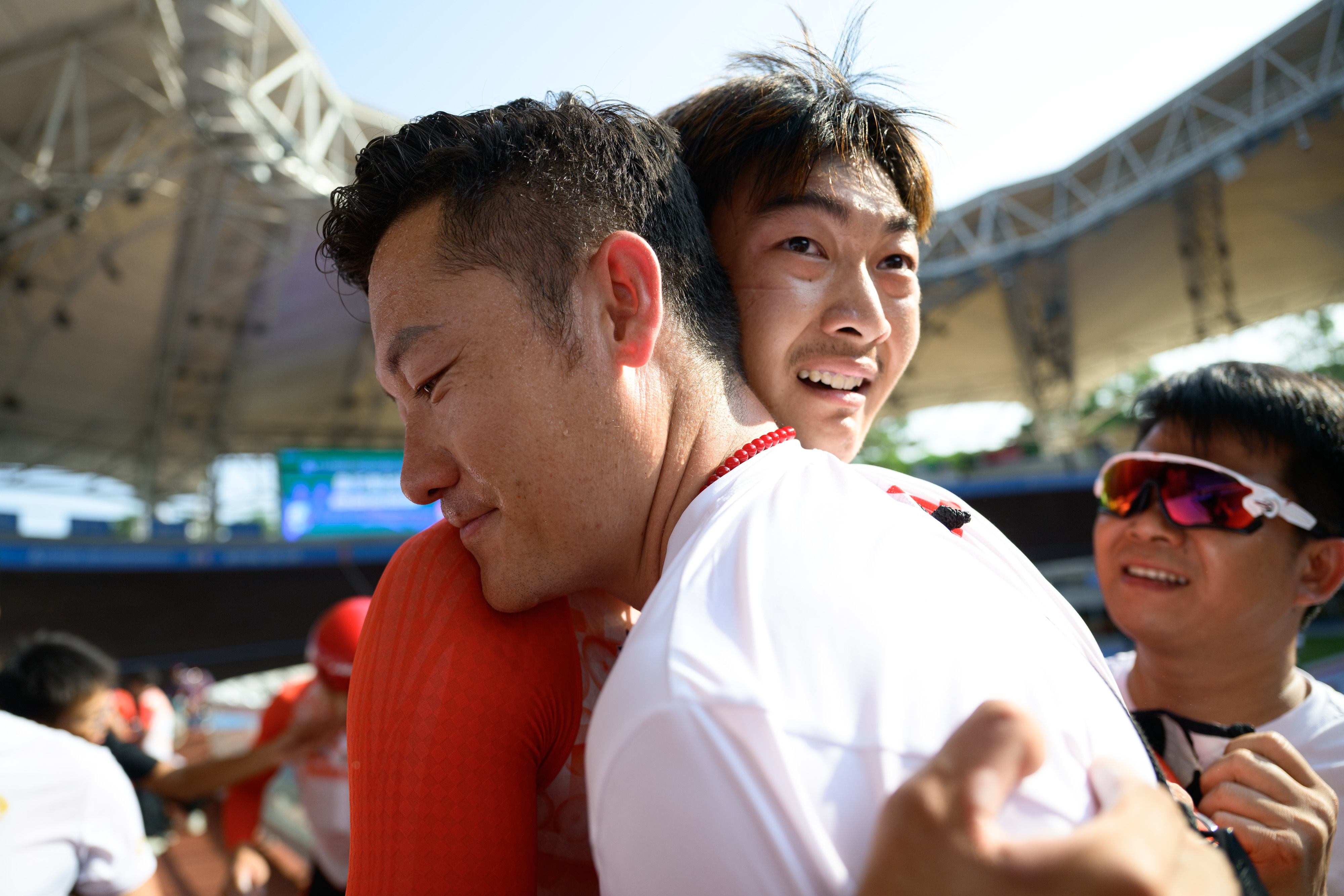 残特奥会自行车赛:无声世界奏响生命强音,科技暖城铺就无碍赛道