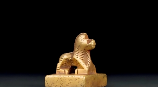 “晋高句骊归义侯” 金印。