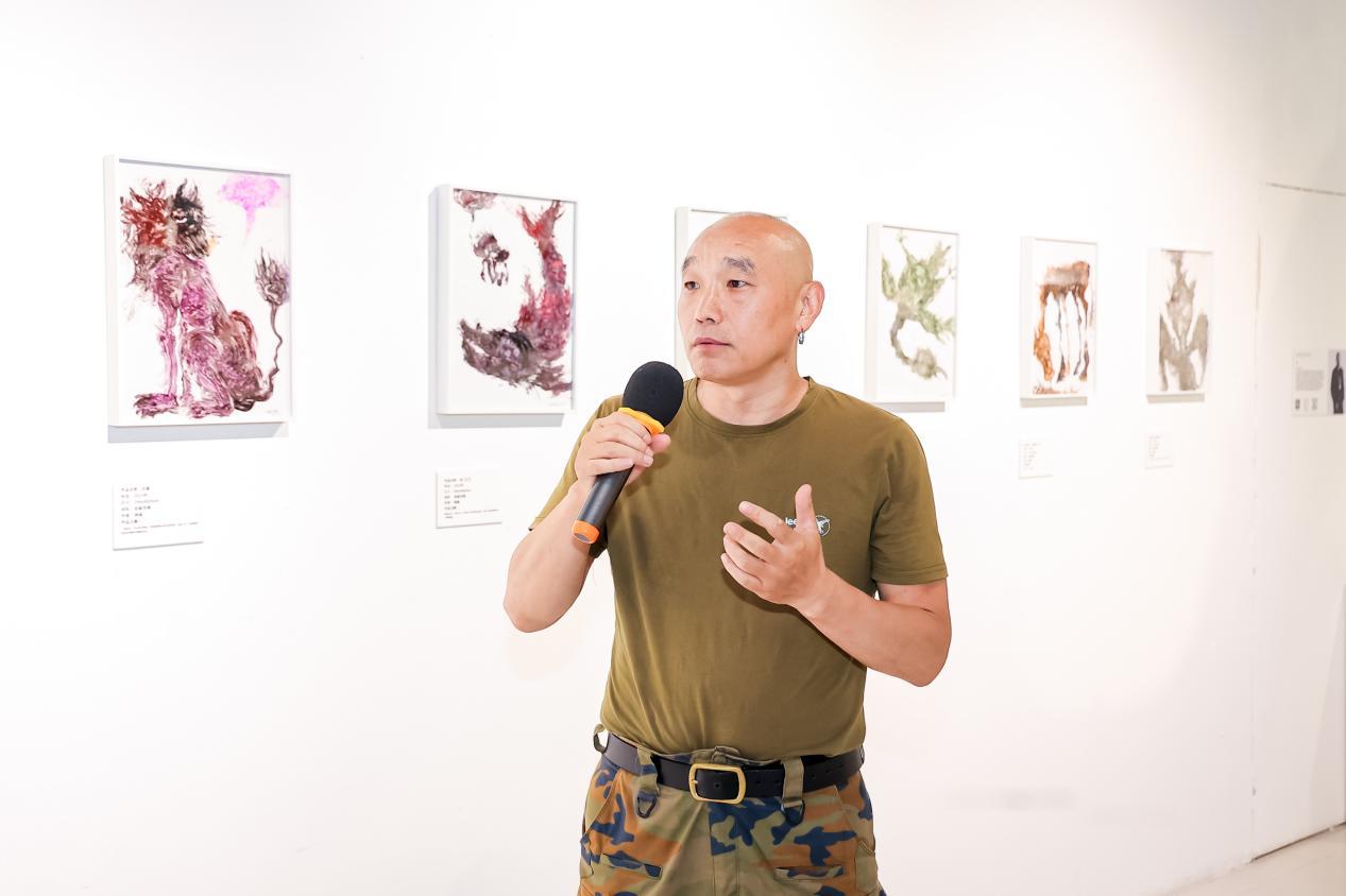 参展艺术家杨振讲述他的创作与人生之间的紧密关系