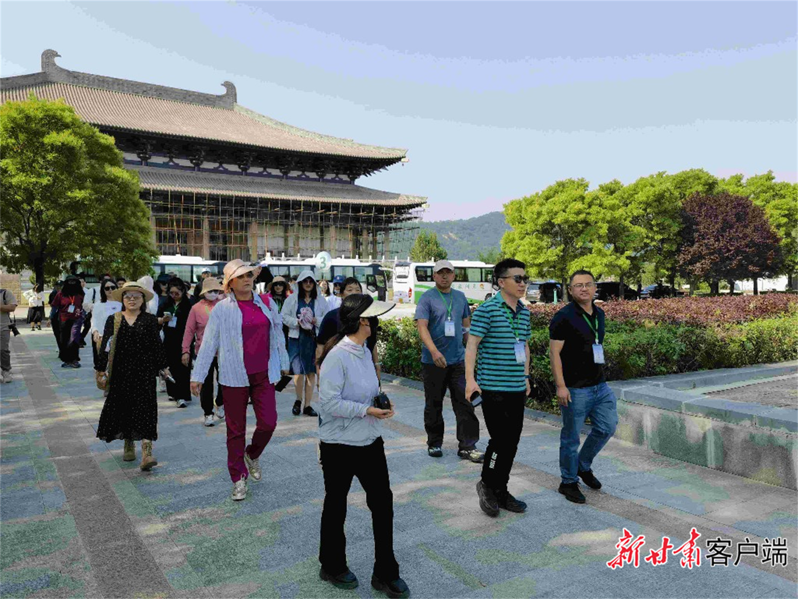 甘津文旅资源对接考察团走进平凉　新甘肃·甘肃日报记者　白永萍　摄