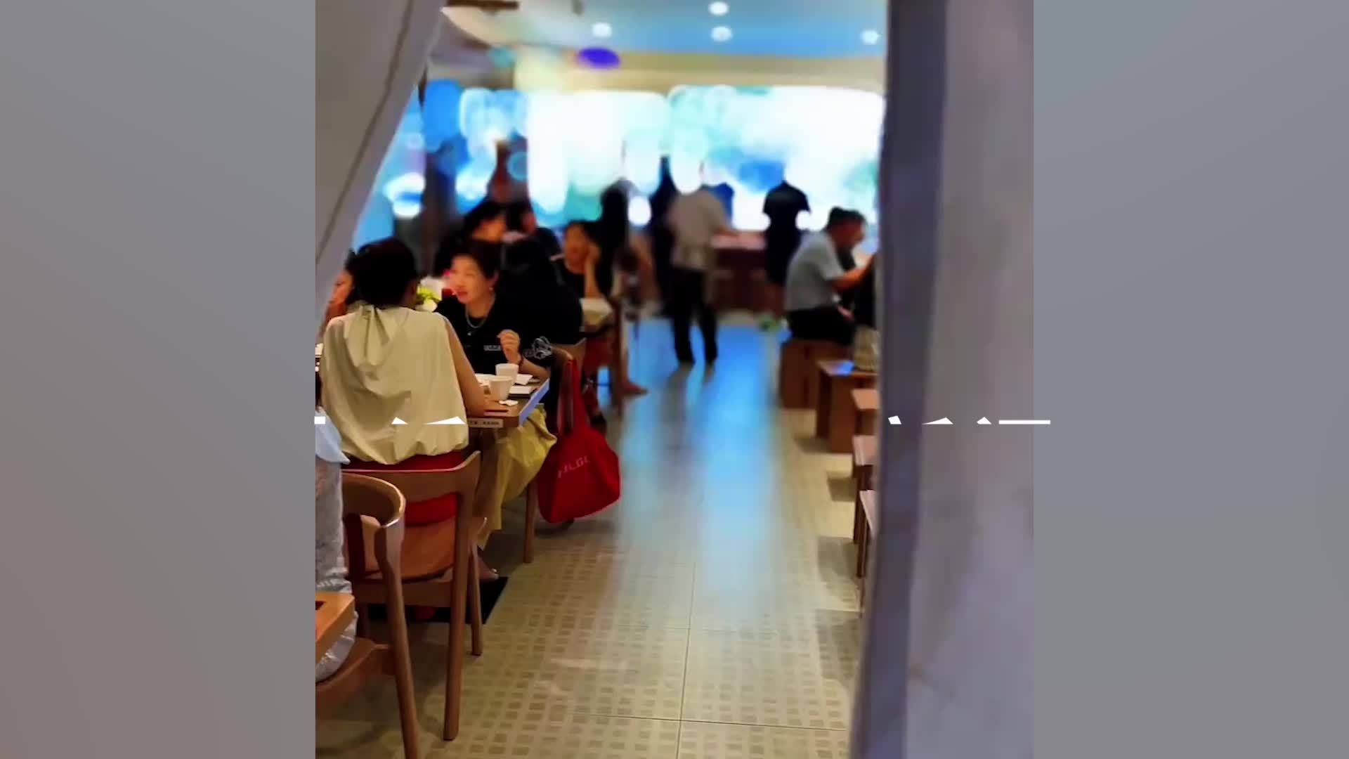 演员谭凯谈跨界开饺子店：亲自参与调馅，有连锁计划，短期内改善出餐慢