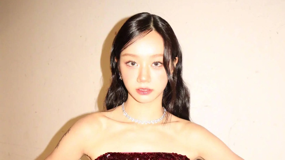 李惠利回应恋情风波 公开道歉承诺