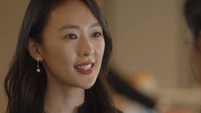 这童瑶实力真强？能当宋佳、马伊琍、闫妮评委？引发热议封面图