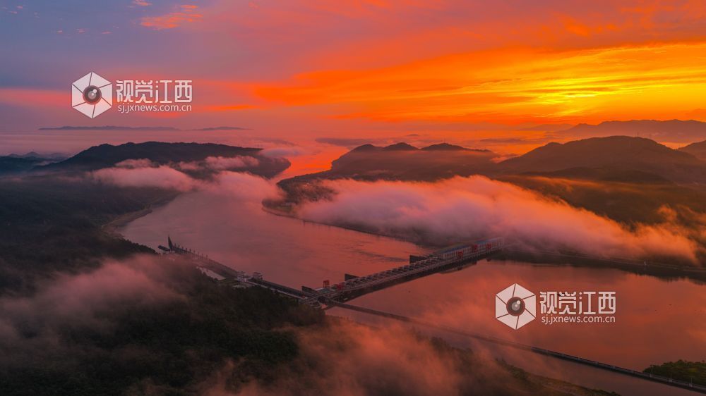 2025年6月28日在江西省吉安市峽江縣水利樞紐拍攝的畫面。