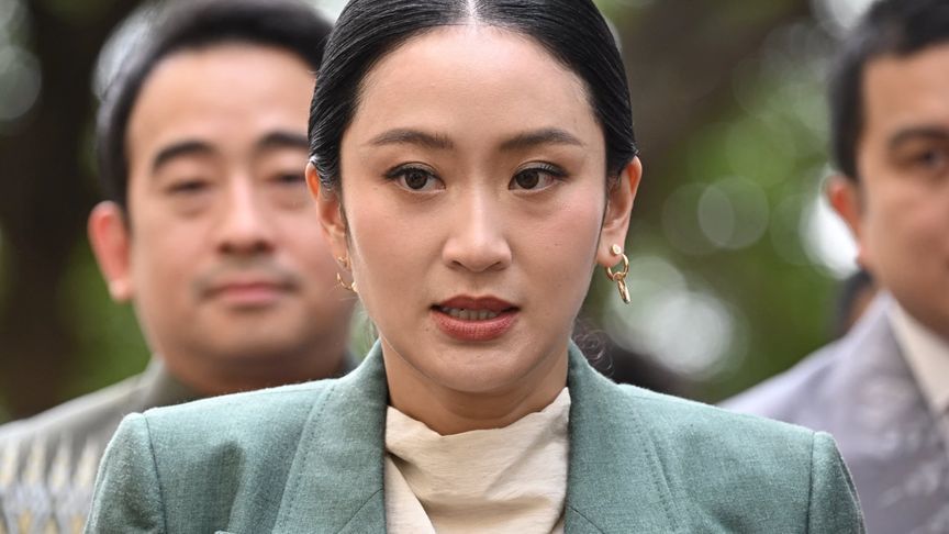 佩通坦被停职，洪森他信“子女保卫战”掀巨浪！什么坎过不去？