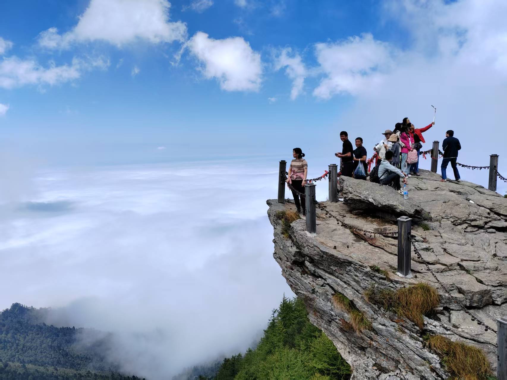 太白山多元旅游体验点亮四季 眉县创新举措破解季节瓶颈