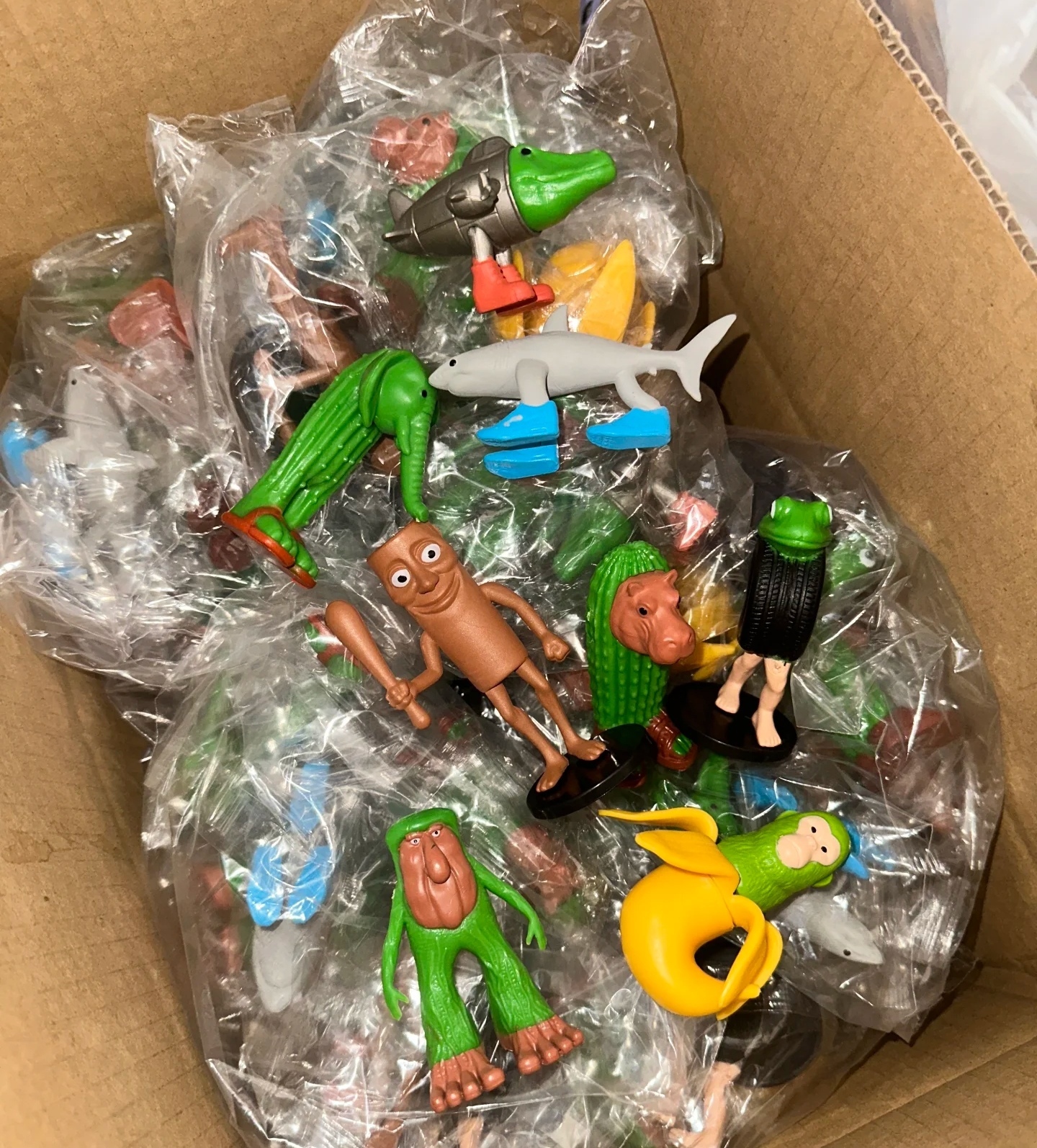 搞怪山海经玩偶模型