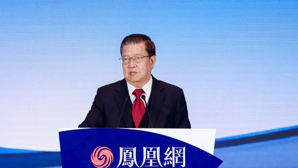 龙永图：美国现在已经看出来称霸全球代价高昂_凤凰网