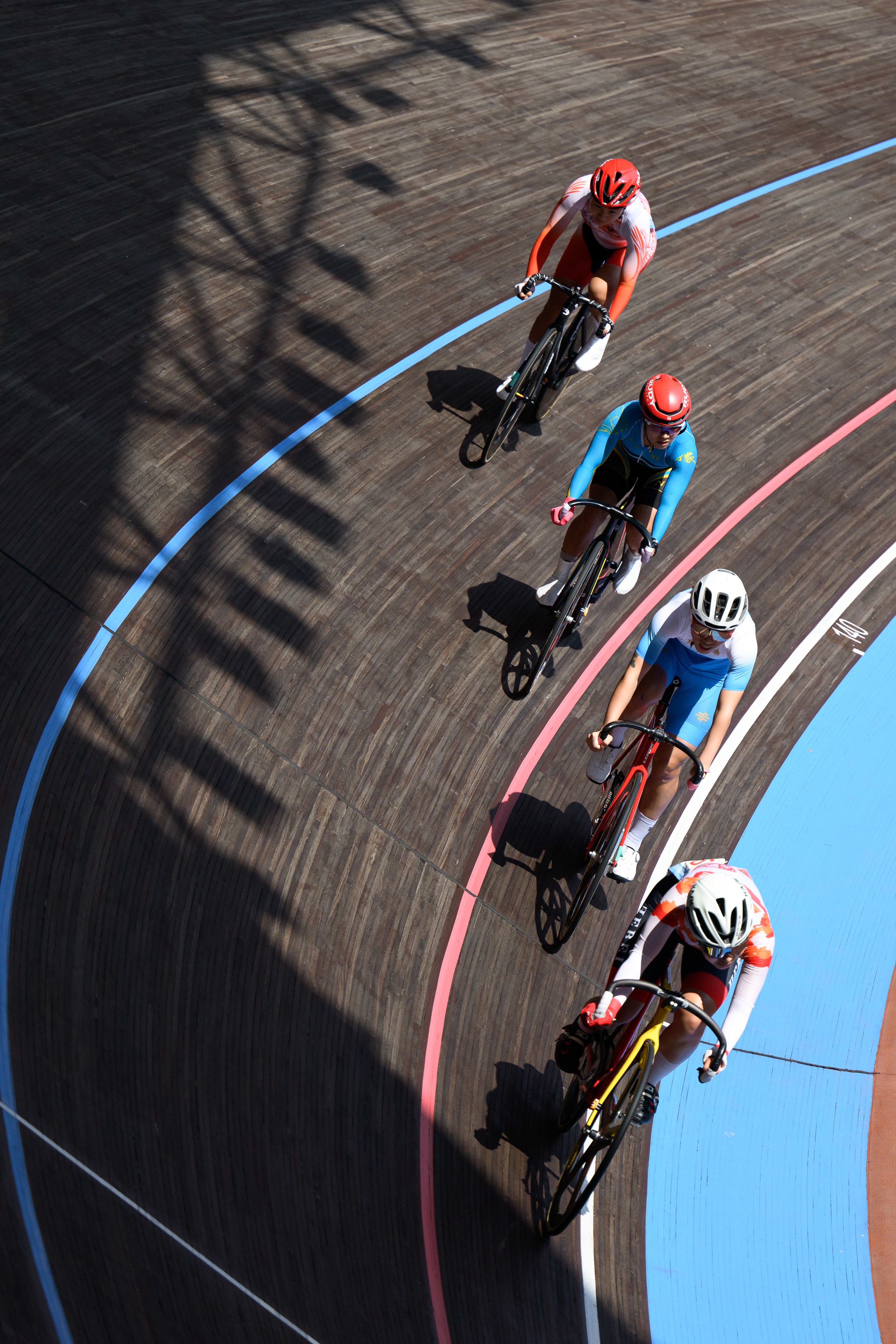 残特奥会自行车赛:无声世界奏响生命强音,科技暖城铺就无碍赛道