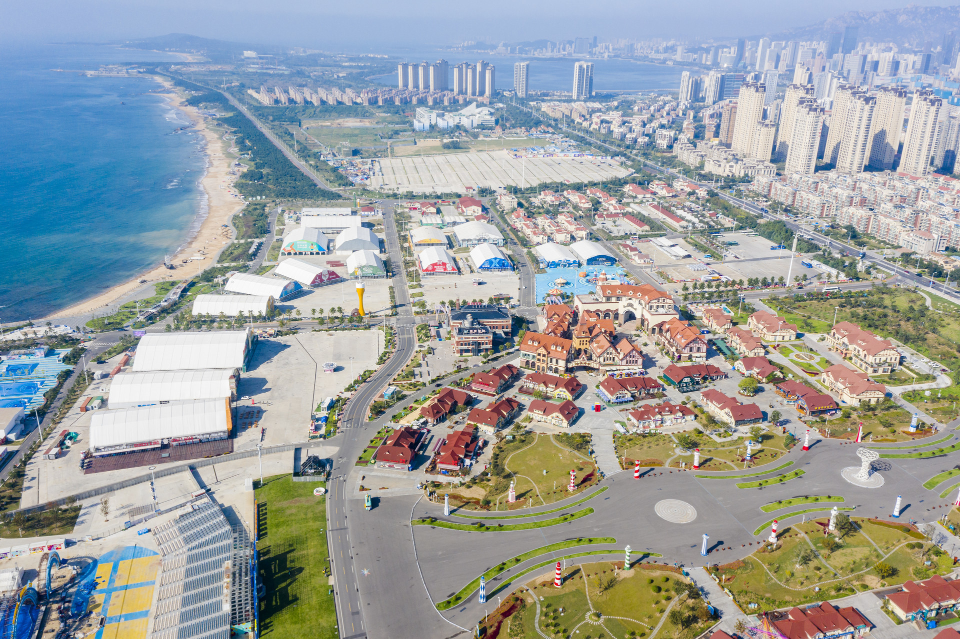 鲁楼观察|青岛西海岸的这宗交易，是否能重构低密海景的价值？