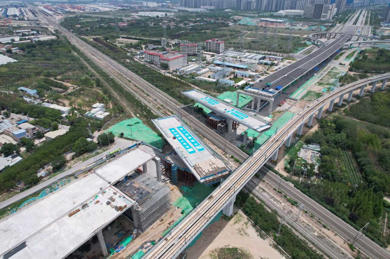 “空中对接”现场