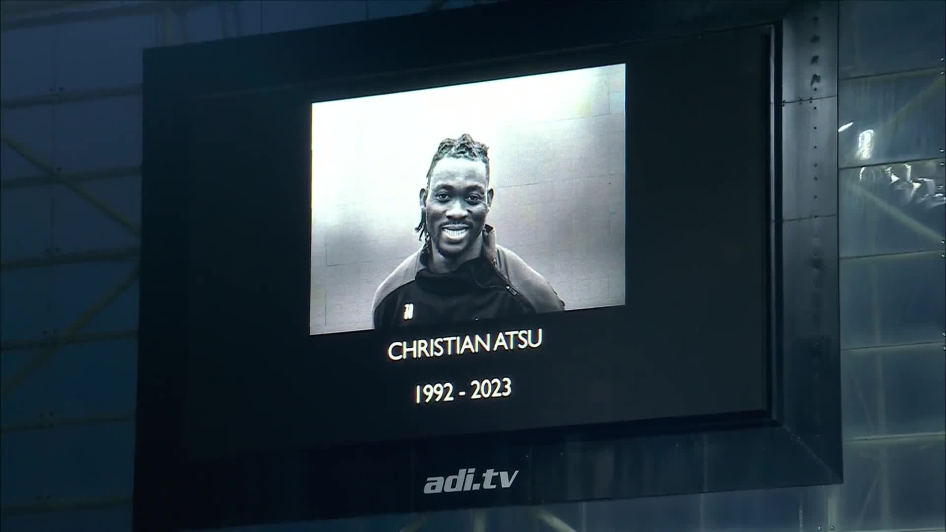 纽卡球迷组织呼吁主场对阵利物浦时，合唱YNWA悼念若塔兄弟