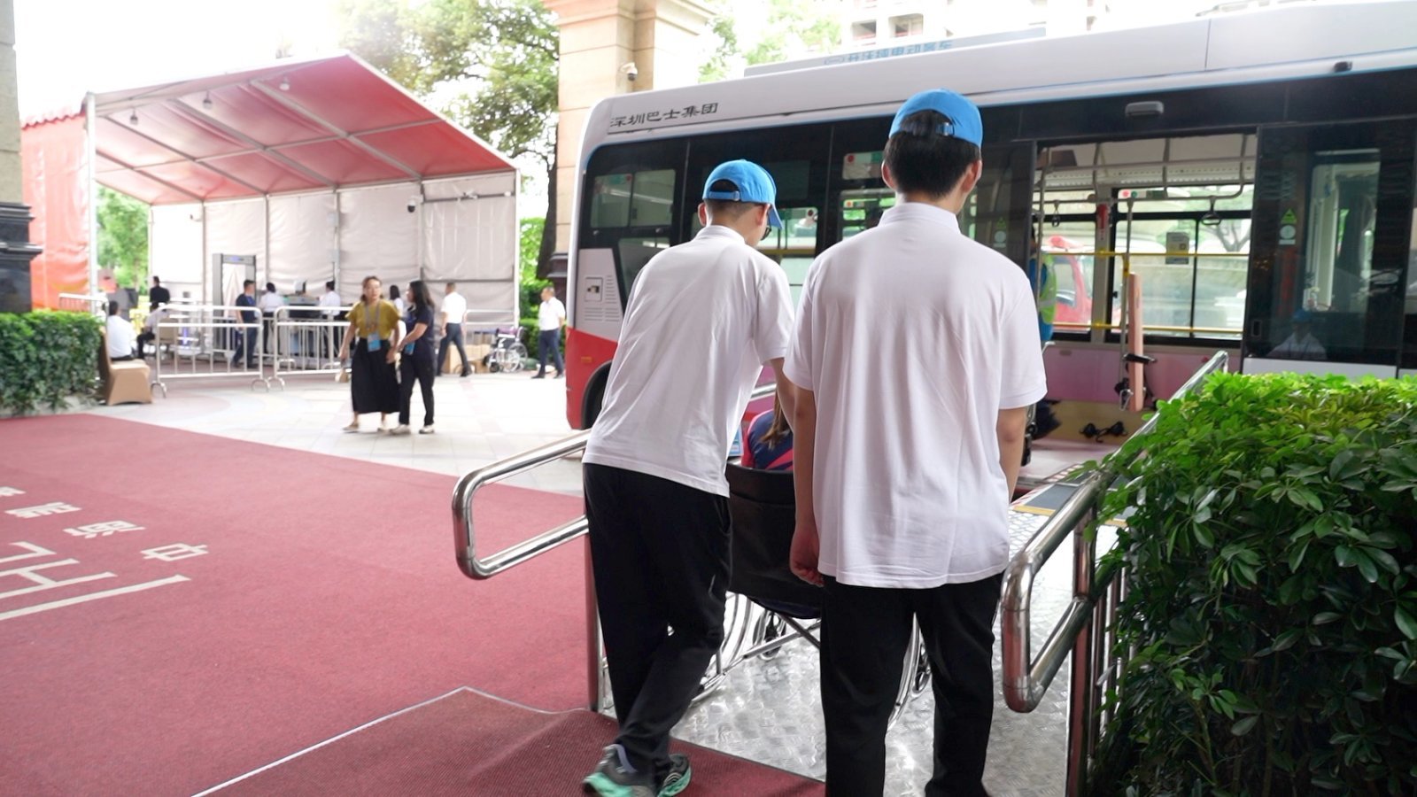 龙岗精细化服务获残特奥运动员“五星好评”