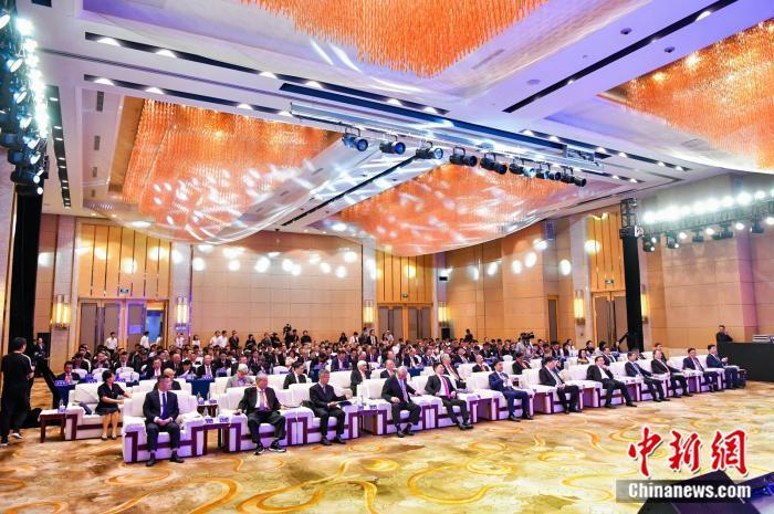 30日下午，“台商陇上行——全国台企联助力甘肃高质量发展推介会”在兰州启幕。图为推介会现场。（主办方供图）