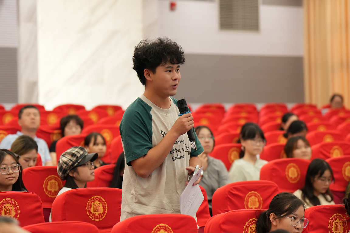 陕公大学堂公益讲座成功举办：周勇教授畅谈国际传播体系变革与文明互鉴新路径