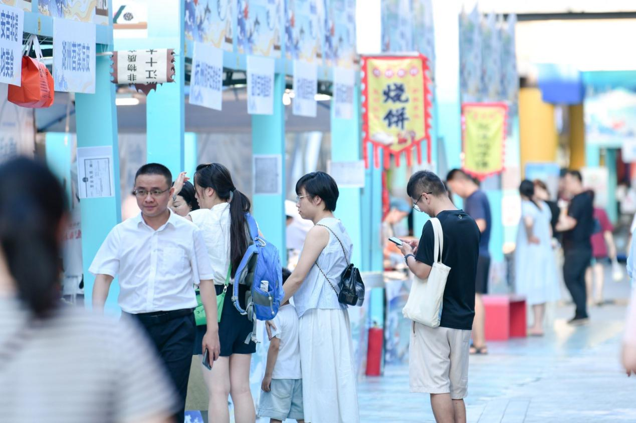 “乐享消费·畅购甬城”2025年“味美浙江”餐饮市集璀璨启幕 点燃甬城夏日消费新热潮