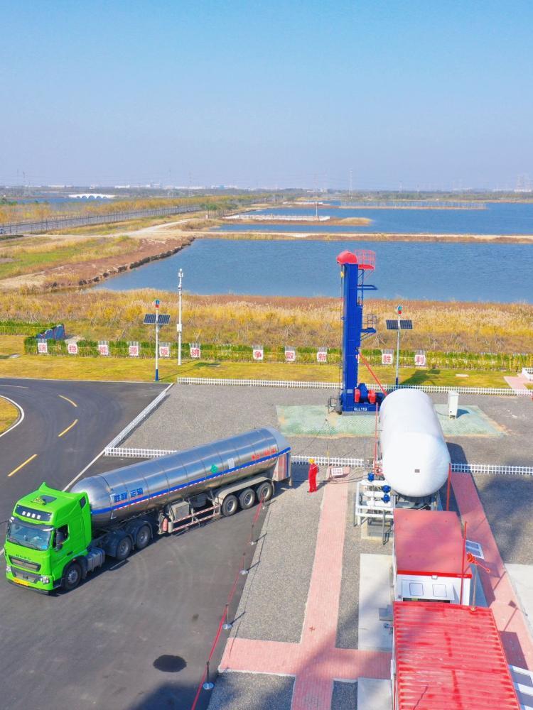 胜利油田莱113二氧化碳注入现场