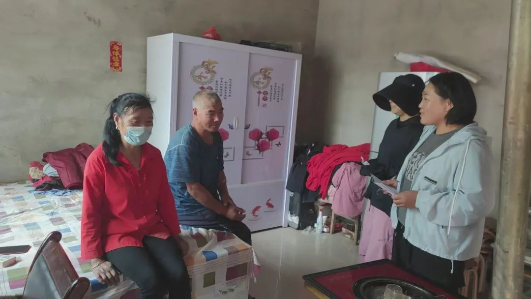 家门口的解忧铺!华亭这个调解室专管婚姻那些事