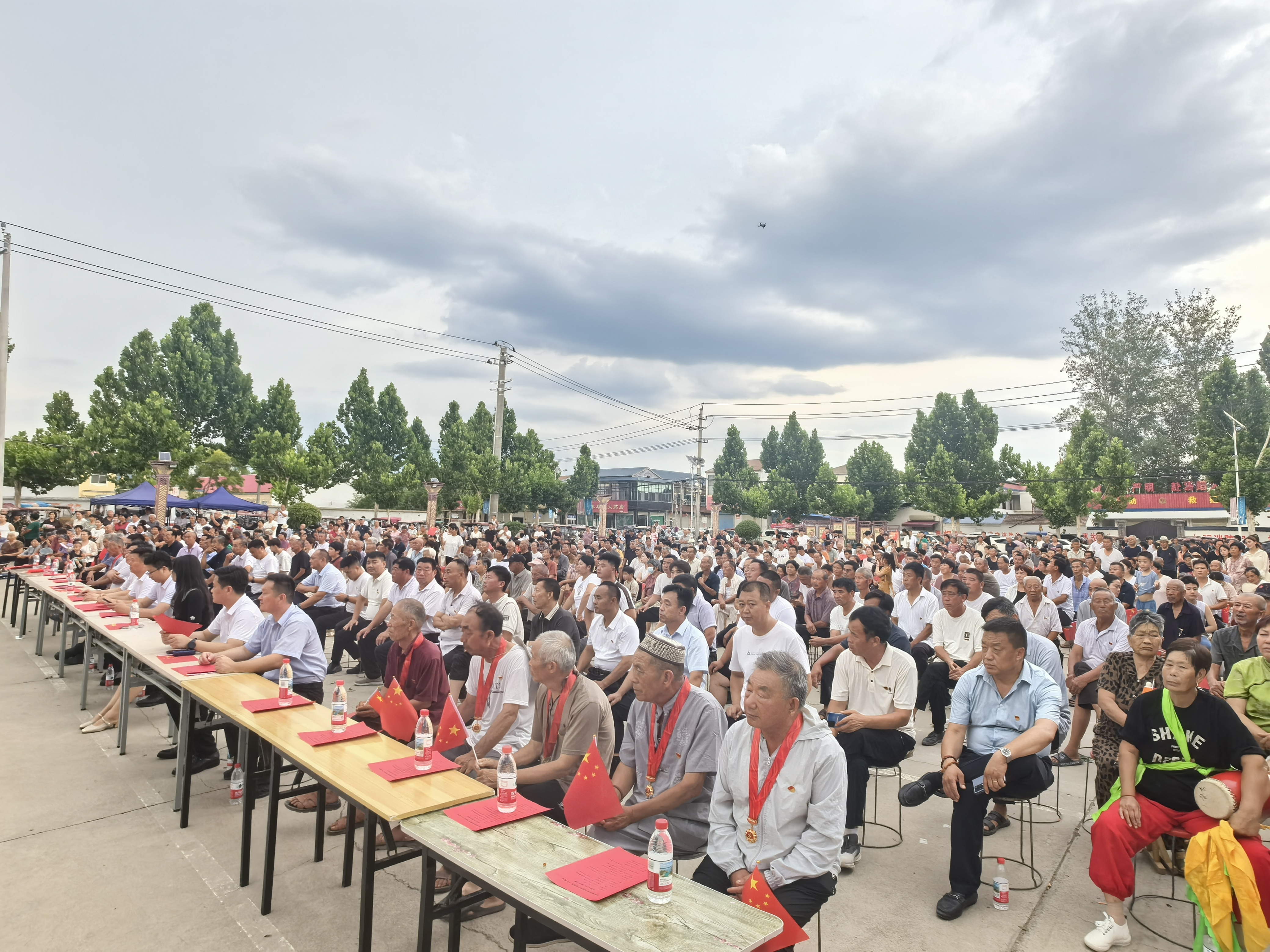 商丘市睢陽區(qū)郭村鎮(zhèn)舉行慶“七一”主題文化惠民活動