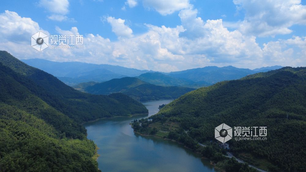 6月26日，江西省蘆溪縣加大山口巖水庫。