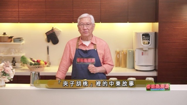 以伊烽火燃，美策何从？香港何往？