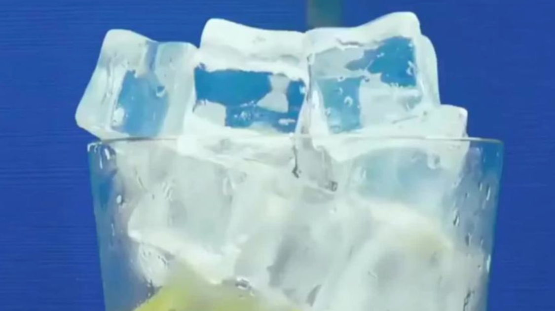 农夫山泉上线两公斤装食用冰，夏天卖冰杯又是好生意了？