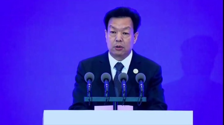 中国五矿集团有限公司董事长陈得信致辞