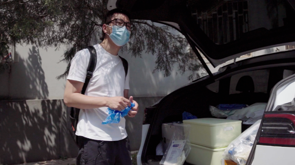 后备箱里的移动医院：一名男护士从北京三甲医院裸辞后做上门护理