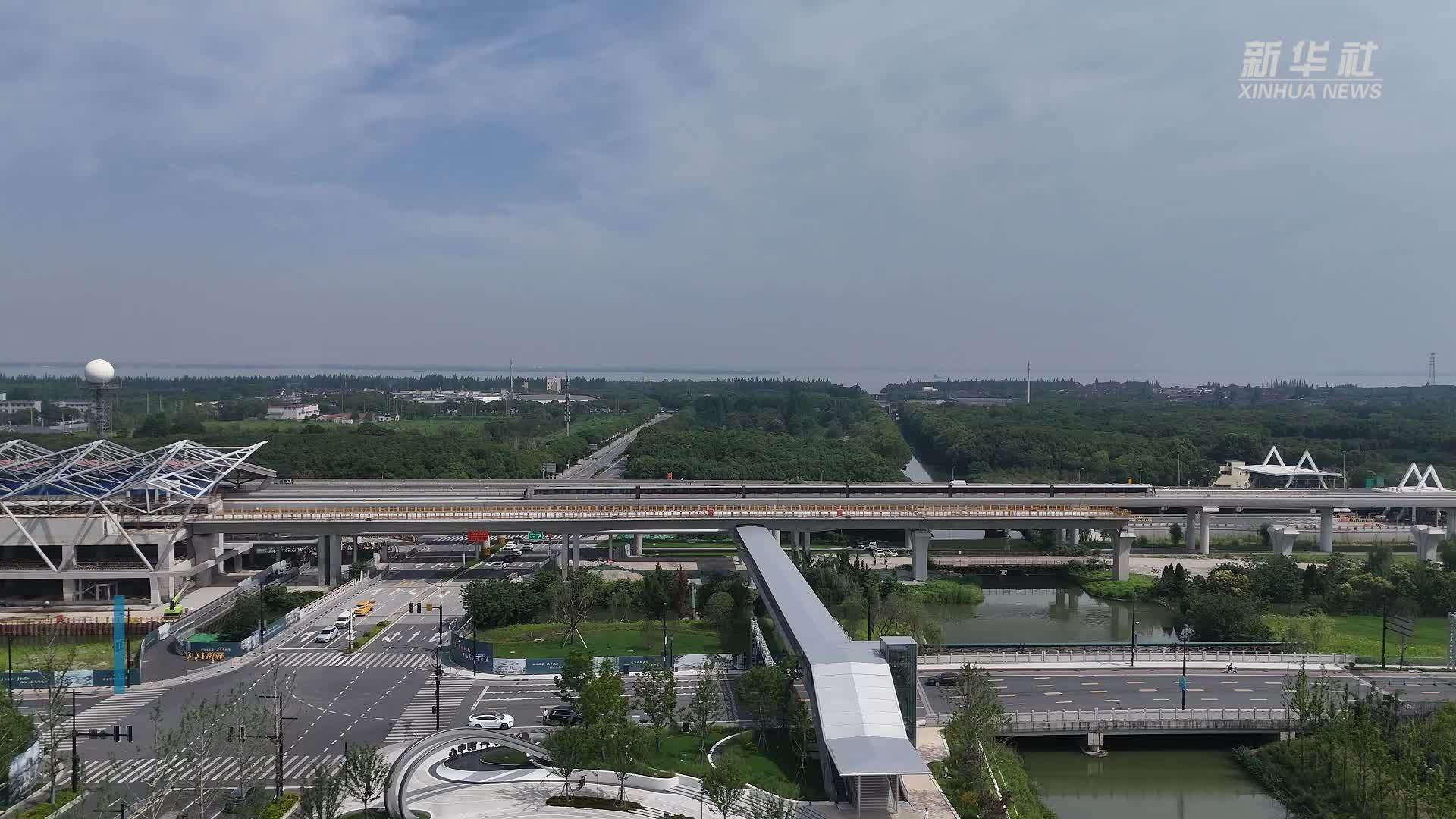 上海市域铁路示范区线重难点工程完成钢结构施工