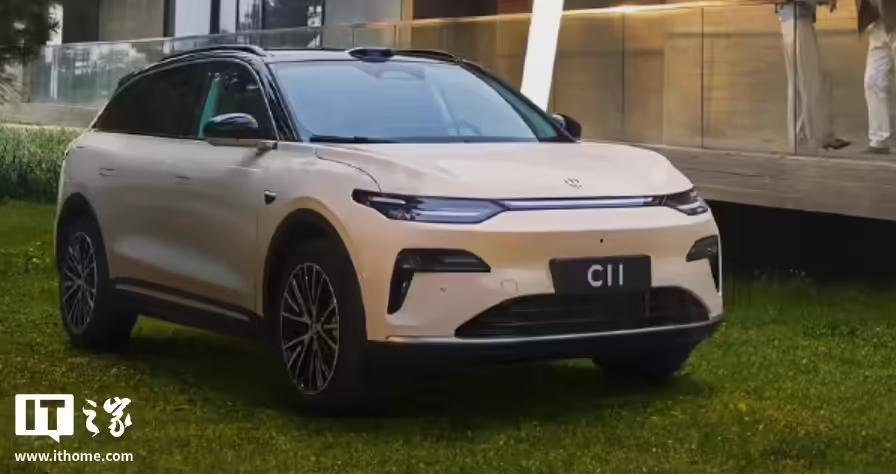 新款零跑C11中型SUV上市:纯电、增程双动力,14.98万元起
